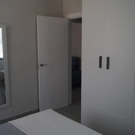 Acantilados Nº 1 Apartamento *